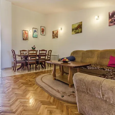 Apartment Amazing In With Kitchen